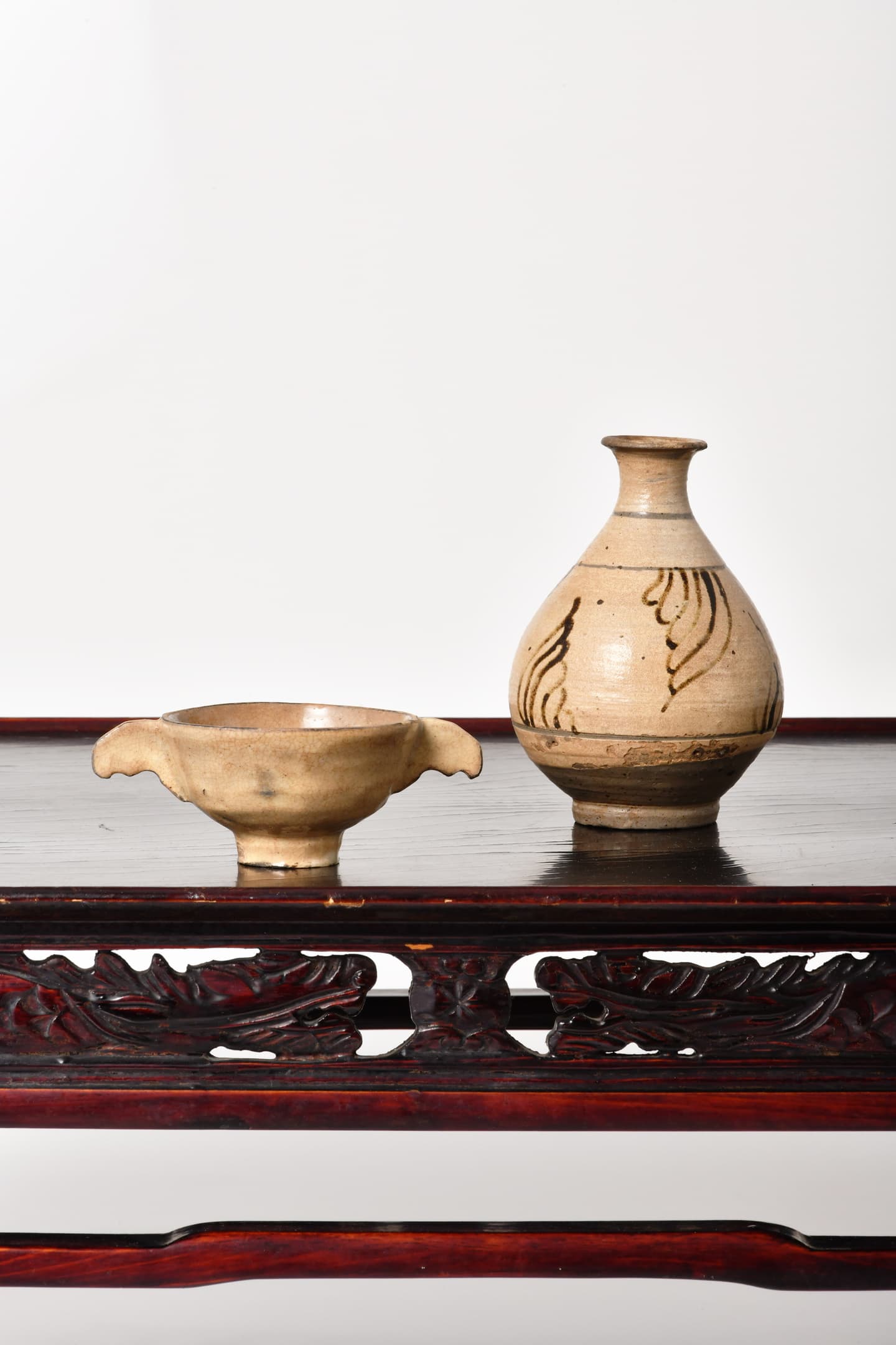 煎茶道具セット。竹盤3本、扇立1本。竹製品。煎茶道具。華道具。昭和時代